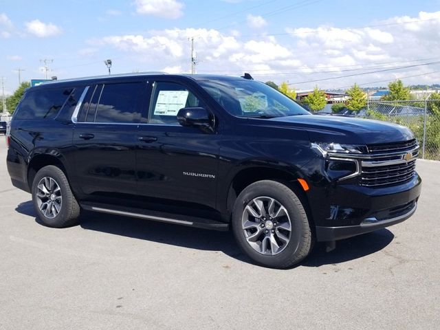 2024 Chevrolet Suburban LT