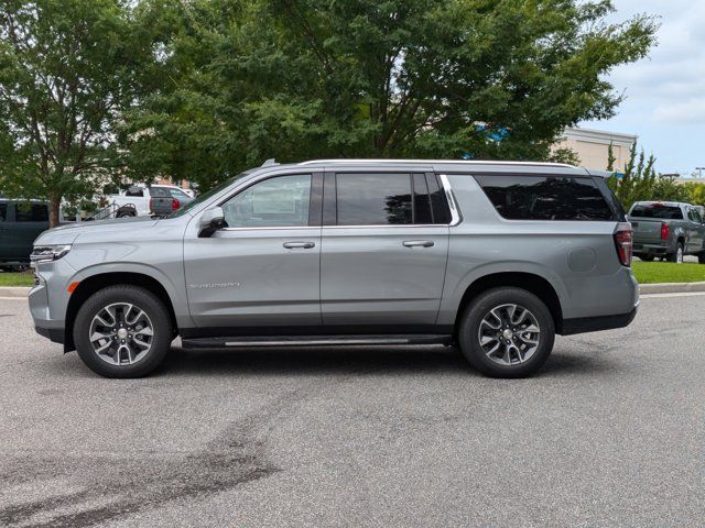 2024 Chevrolet Suburban LT