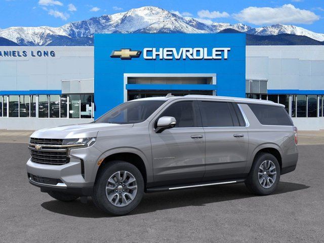 2024 Chevrolet Suburban LT