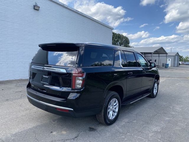 2024 Chevrolet Suburban LT