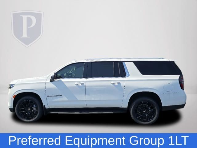 2024 Chevrolet Suburban LT