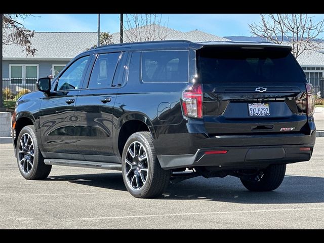 2024 Chevrolet Suburban RST