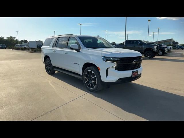 2024 Chevrolet Suburban RST