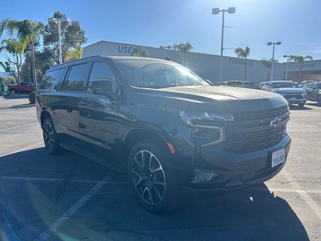 2024 Chevrolet Suburban RST