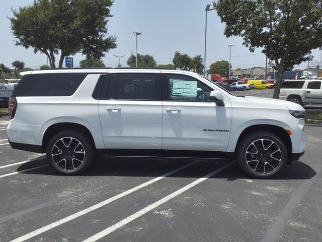 2024 Chevrolet Suburban RST