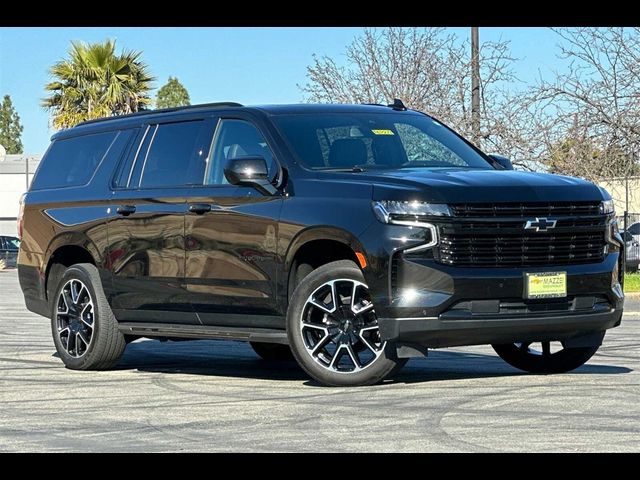 2024 Chevrolet Suburban RST