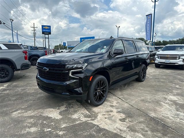 2024 Chevrolet Suburban RST