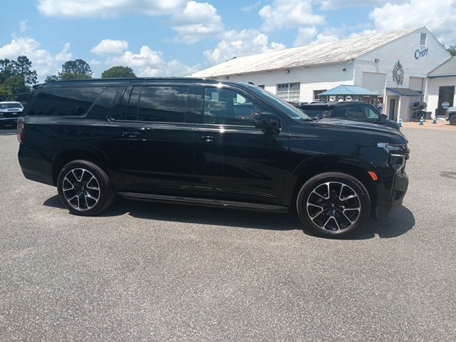 2024 Chevrolet Suburban RST