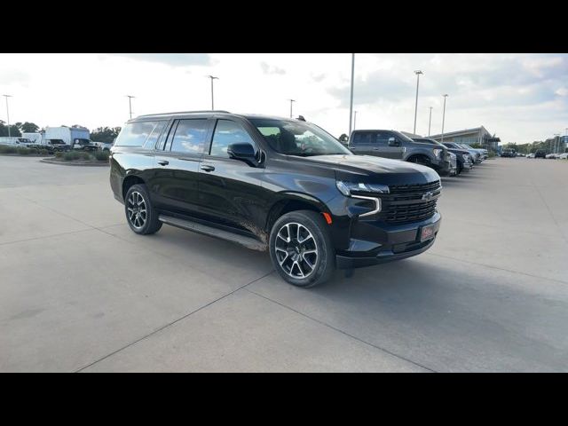 2024 Chevrolet Suburban RST