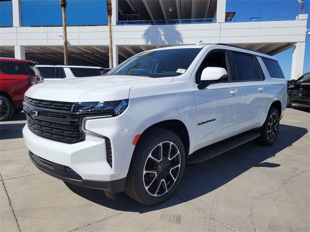 2024 Chevrolet Suburban RST