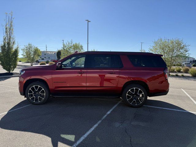 2024 Chevrolet Suburban RST