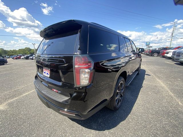 2024 Chevrolet Suburban RST