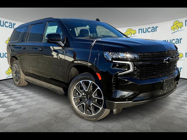 2024 Chevrolet Suburban RST