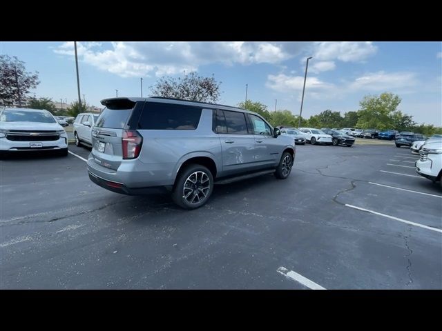 2024 Chevrolet Suburban RST