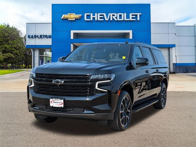 2024 Chevrolet Suburban RST