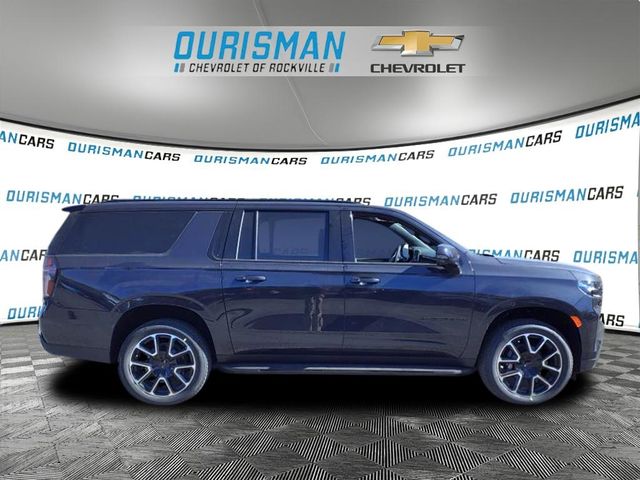 2024 Chevrolet Suburban RST