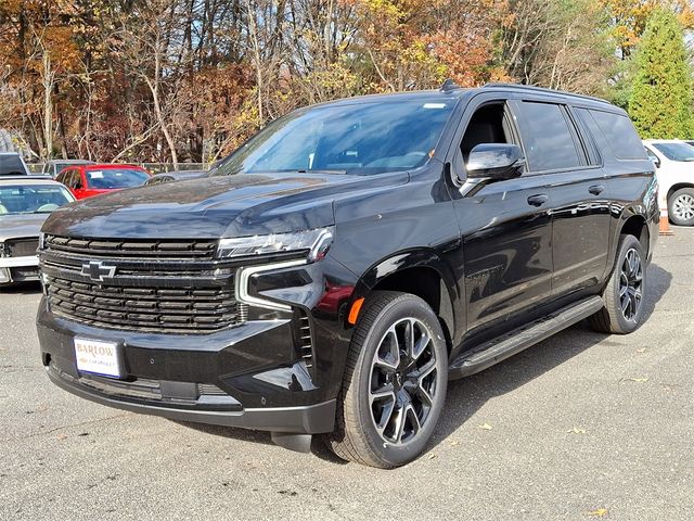 2024 Chevrolet Suburban RST