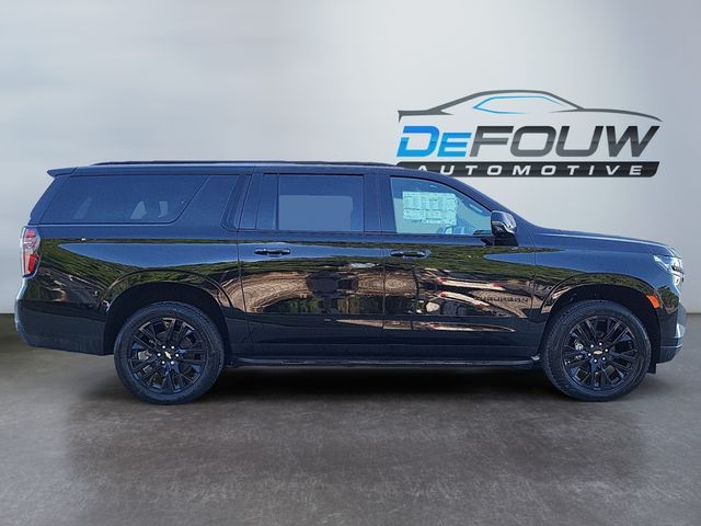 2024 Chevrolet Suburban RST