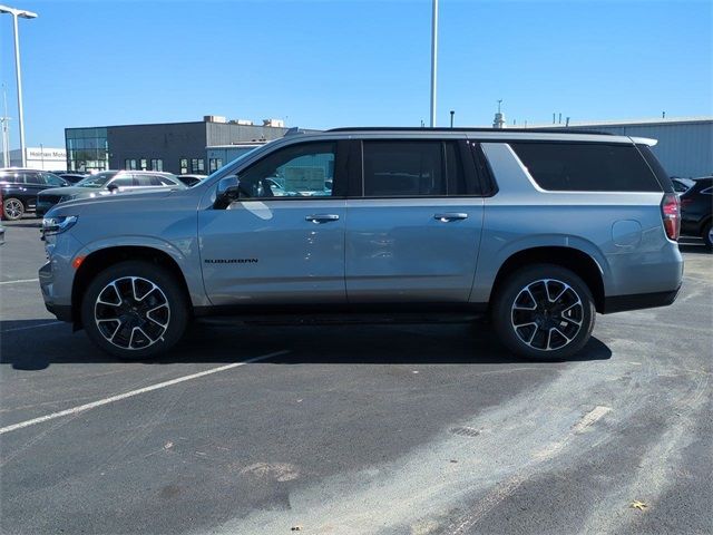 2024 Chevrolet Suburban RST