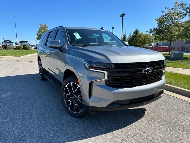 2024 Chevrolet Suburban RST