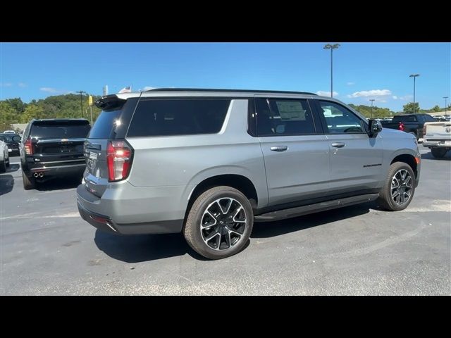 2024 Chevrolet Suburban RST