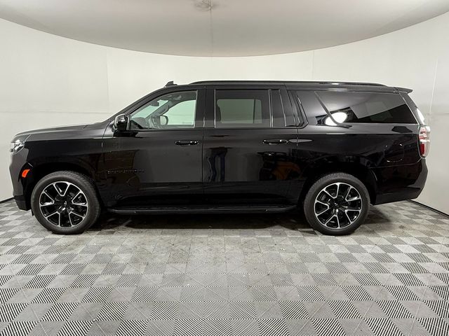 2024 Chevrolet Suburban RST