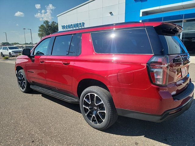 2024 Chevrolet Suburban RST