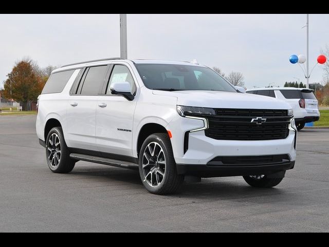 2024 Chevrolet Suburban RST