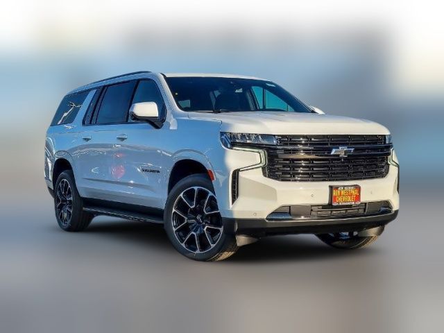 2024 Chevrolet Suburban RST