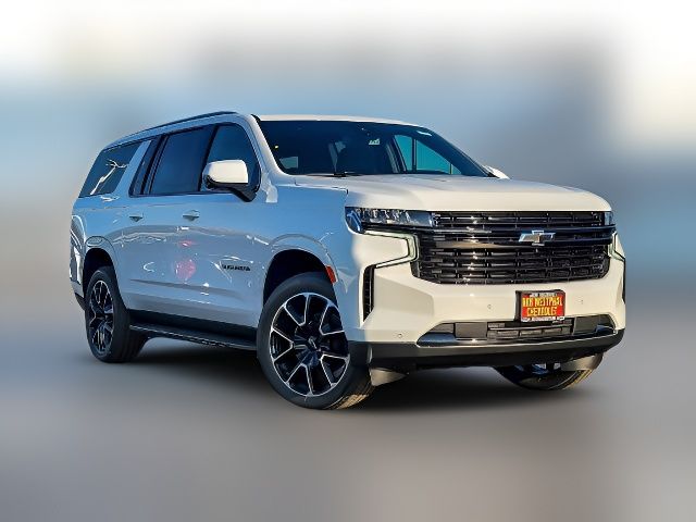 2024 Chevrolet Suburban RST