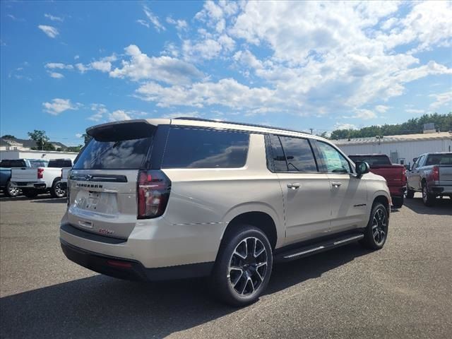 2024 Chevrolet Suburban RST