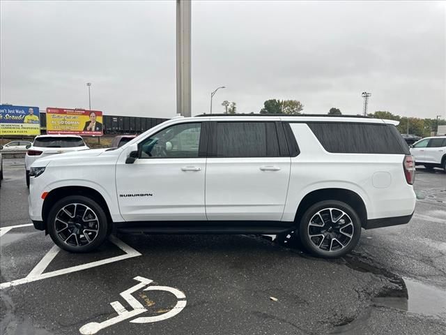 2024 Chevrolet Suburban RST