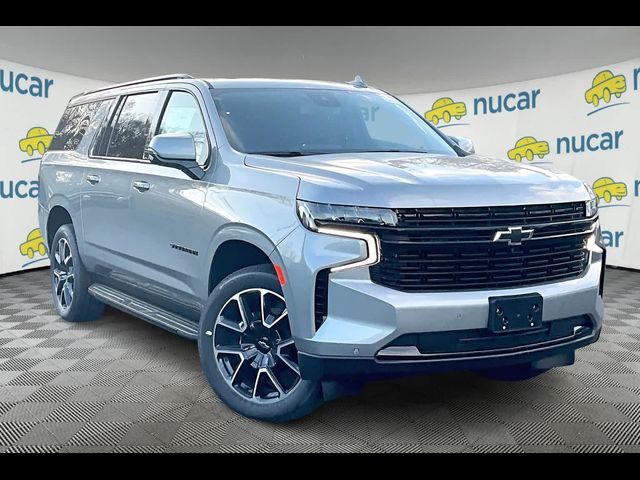 2024 Chevrolet Suburban RST