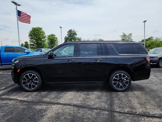 2024 Chevrolet Suburban RST