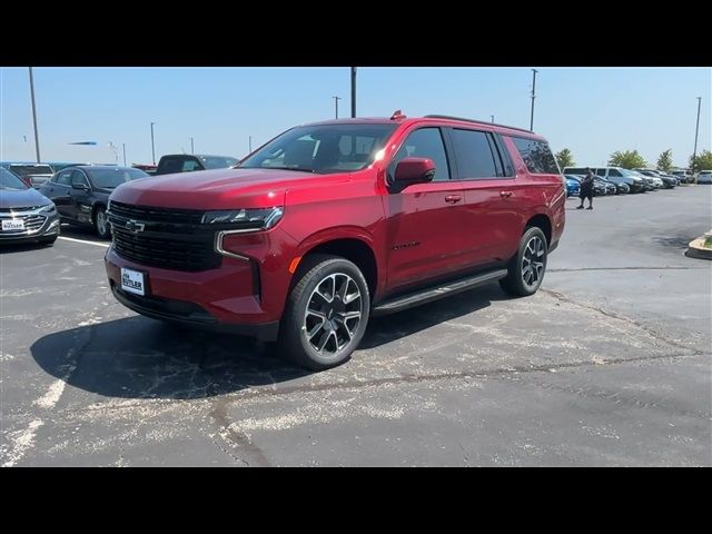 2024 Chevrolet Suburban RST