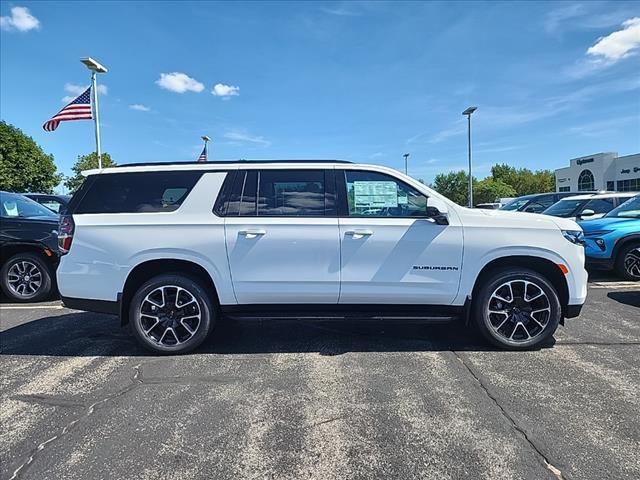 2024 Chevrolet Suburban RST