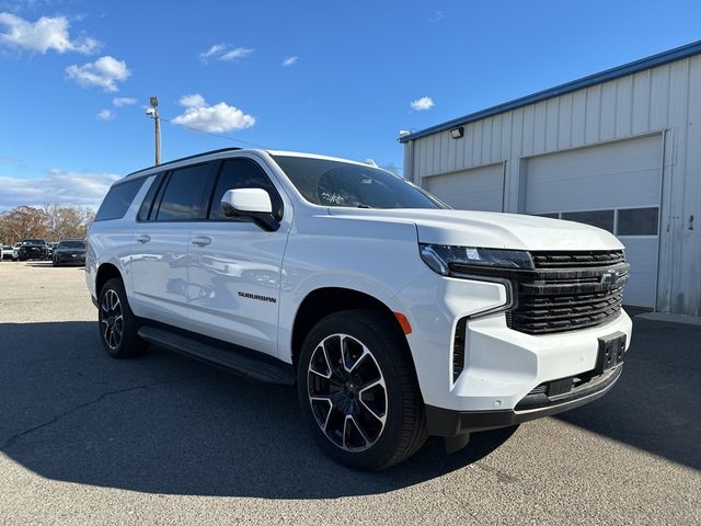 2024 Chevrolet Suburban RST