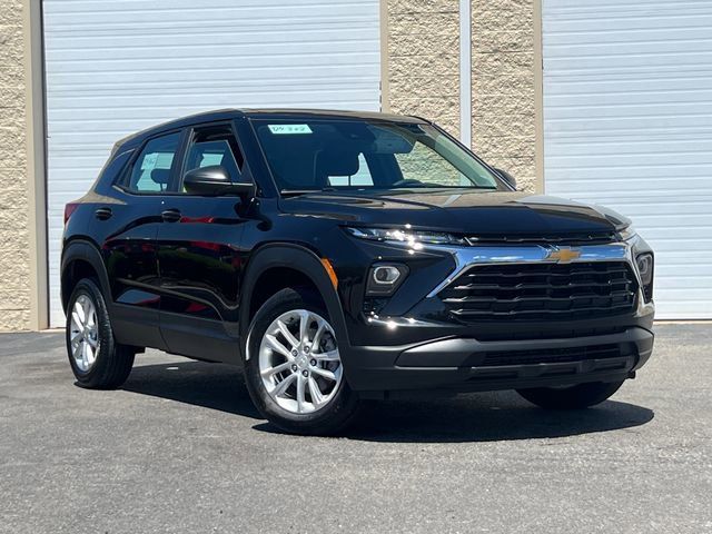 2024 Chevrolet Trailblazer LS