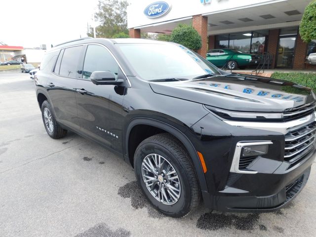 2024 Chevrolet Traverse FWD LT