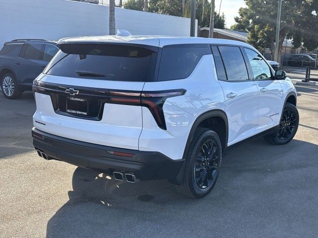 2024 Chevrolet Traverse FWD LS