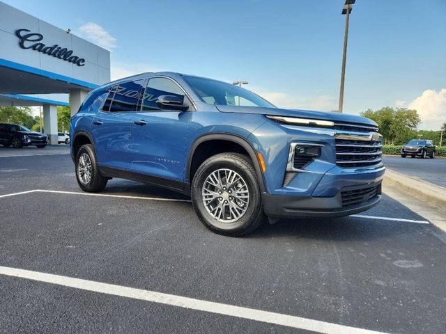 2024 Chevrolet Traverse FWD LT