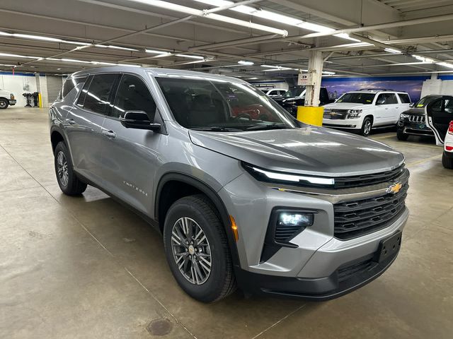 2024 Chevrolet Traverse AWD LS