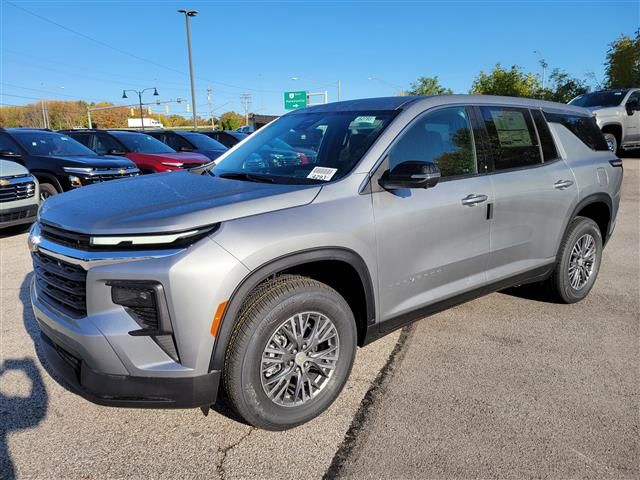 2024 Chevrolet Traverse AWD LS