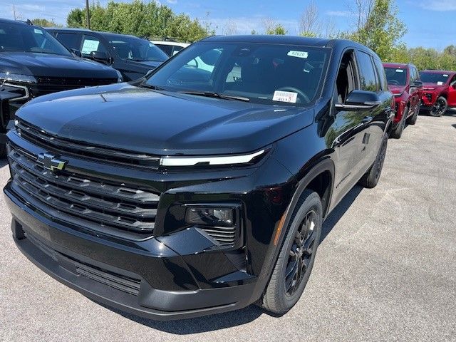 2024 Chevrolet Traverse AWD LS