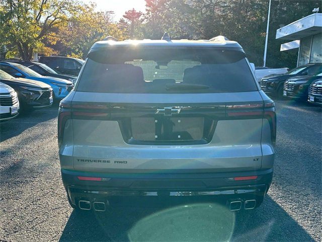 2024 Chevrolet Traverse AWD LT