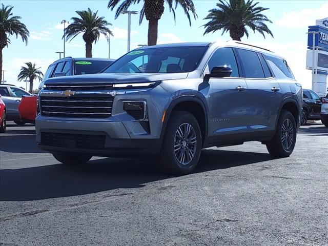 2024 Chevrolet Traverse FWD LT