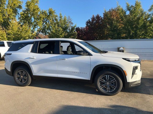 2024 Chevrolet Traverse FWD LS