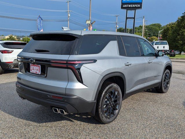 2024 Chevrolet Traverse FWD LS