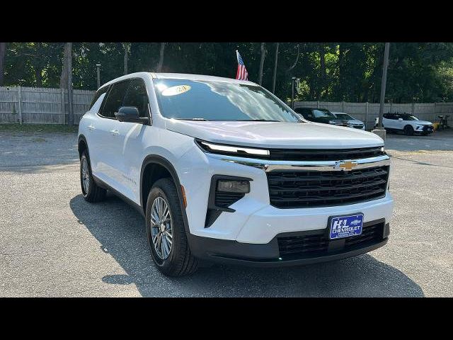 2024 Chevrolet Traverse FWD LS