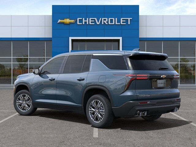 2024 Chevrolet Traverse FWD LS